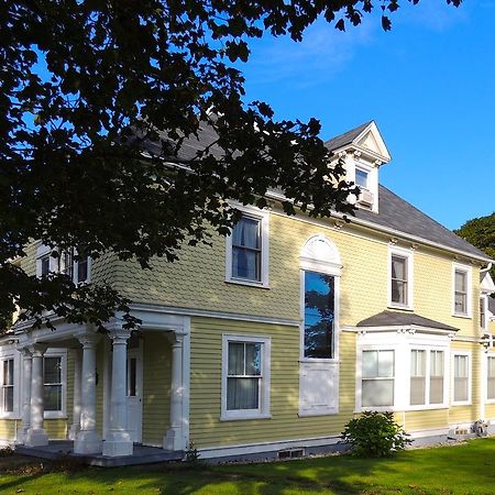 Le Griffon Bed & Breakfast Shediac Luaran gambar