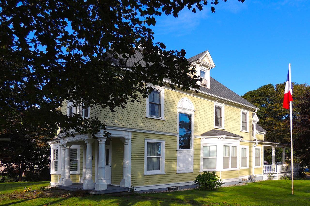 Le Griffon Bed & Breakfast Shediac Luaran gambar